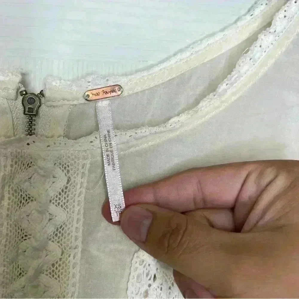 Free People Sheer Eyelet Detail White Boho Top Sz XS